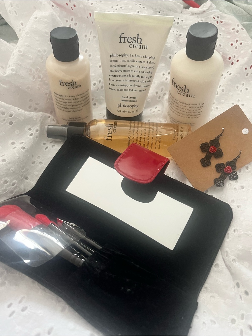 Philosophy Fresh Cream Set with Black Case and Red-Accent Brushes & Earrings